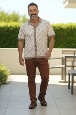 Malibu by Drill Classic Men’s Brown Tan Short Sleeve Button Down Geo Shirt